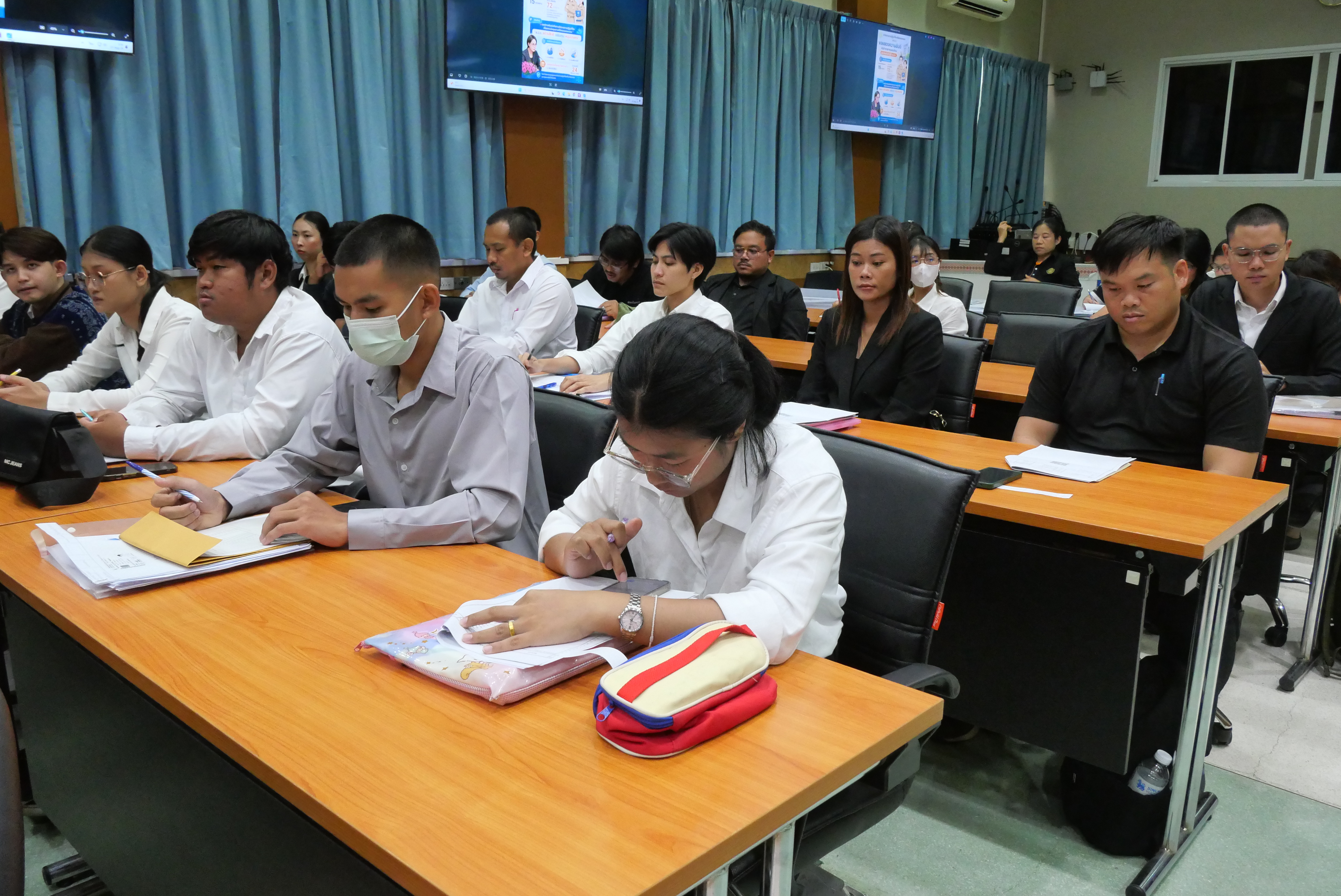 title - ส.ป.ก. รับรายงานตัวเพื่อบรรจุและแต่งตั้งเป็นข้าราชการพลเรือนสามัญ